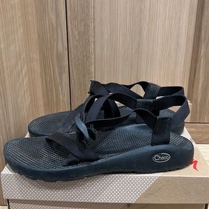 Black Chacos Size 11 Womens